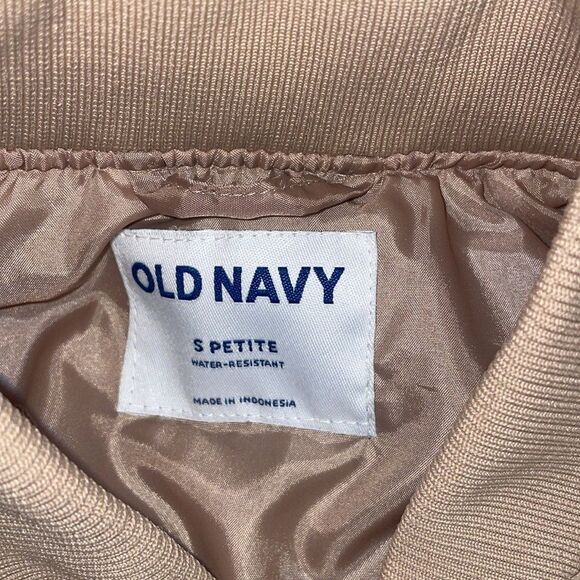 NWT Old Navy Puffer Jacket Size S Petite - Picture 10 of 11